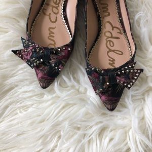 Sam Edelman Raisa tapestry studded bow pointy flat